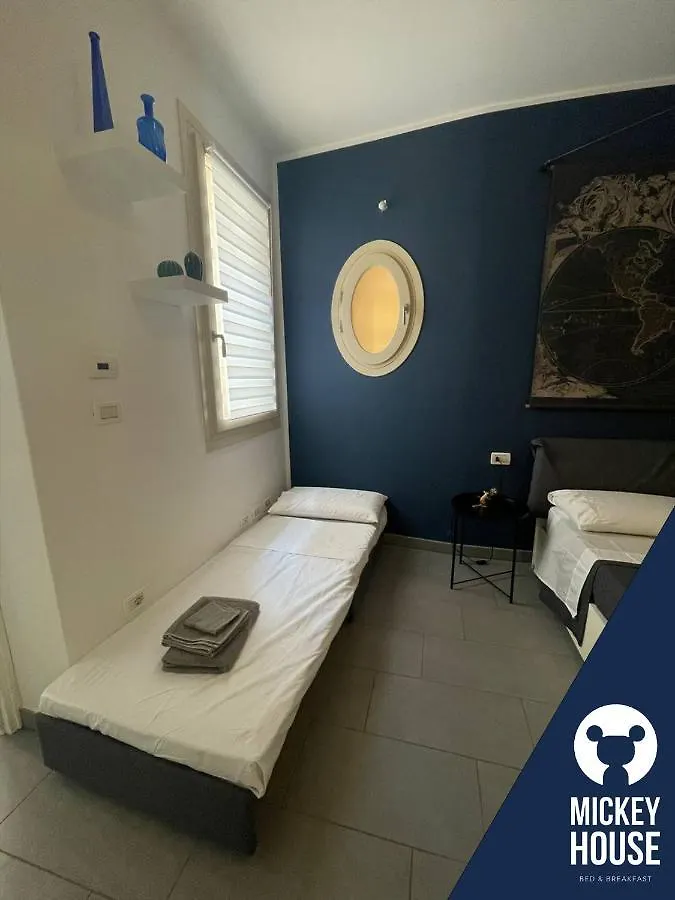 Apartment Mickey House - Casa In Centro Vicino All'Autodromo Imola Italy